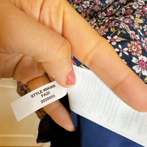 J.CREW -NWT- Button-Up Mini Dress Ditsy Floral Sunny Meadows | Small - Picture 14 of 15